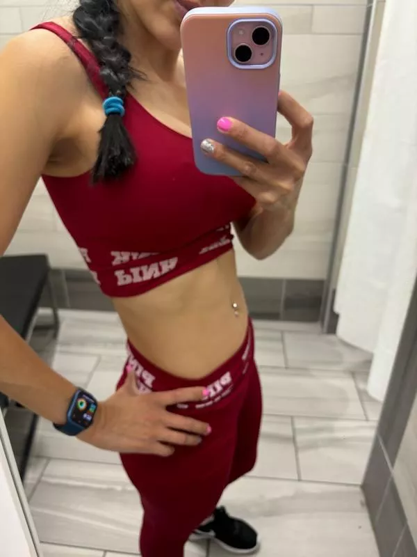 My tummy after V ups