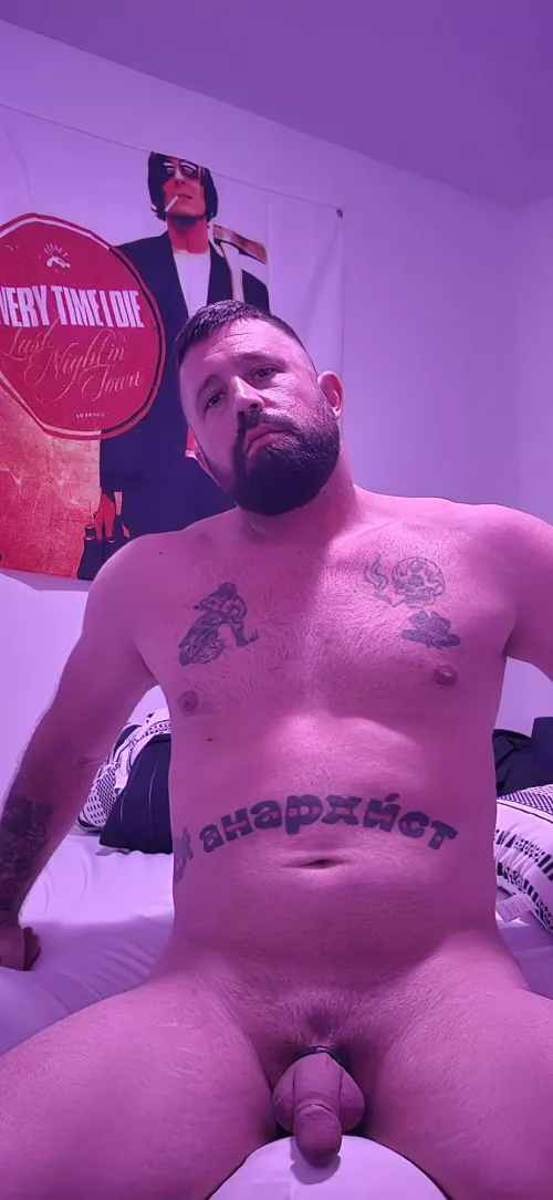 Who wants to sit in my lap?