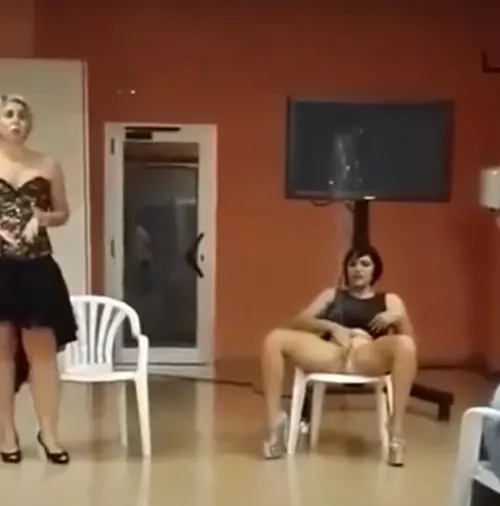 Women attending a class on how to squirt.