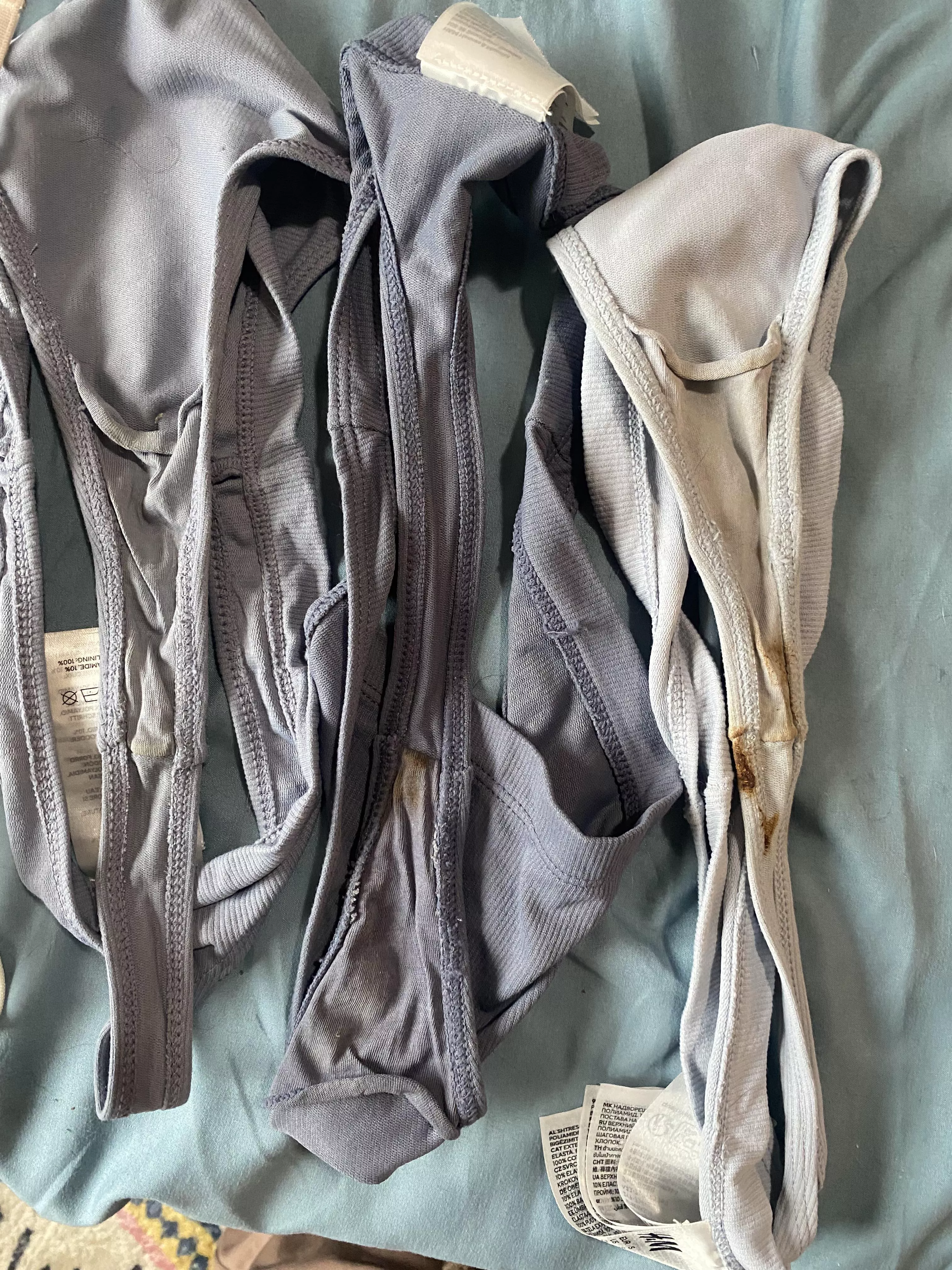 3 thongs, 3 different states of filth (;