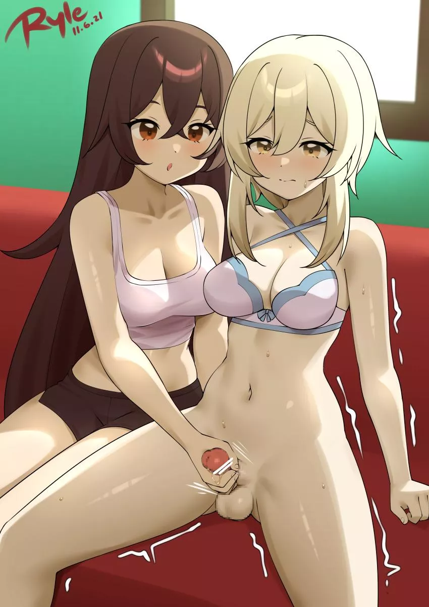 Amber gives Lumine a hand