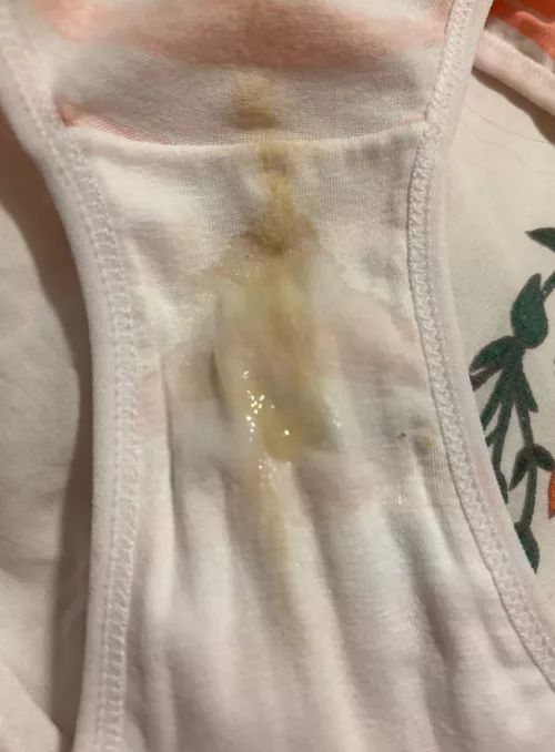 Can you tell I'm ovulating? >///<