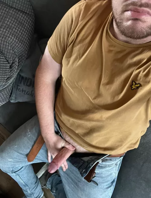 Can’t keep my fat cock in my pants….🥵