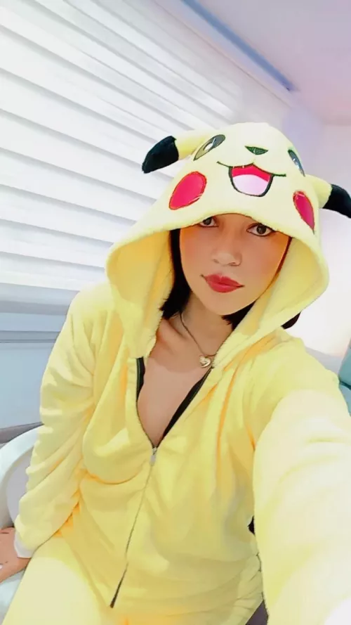 ??My #clit is sensitive! My #lush and #domi will soon achieve my #orgasm! HELP ME I will #moan with pleasure