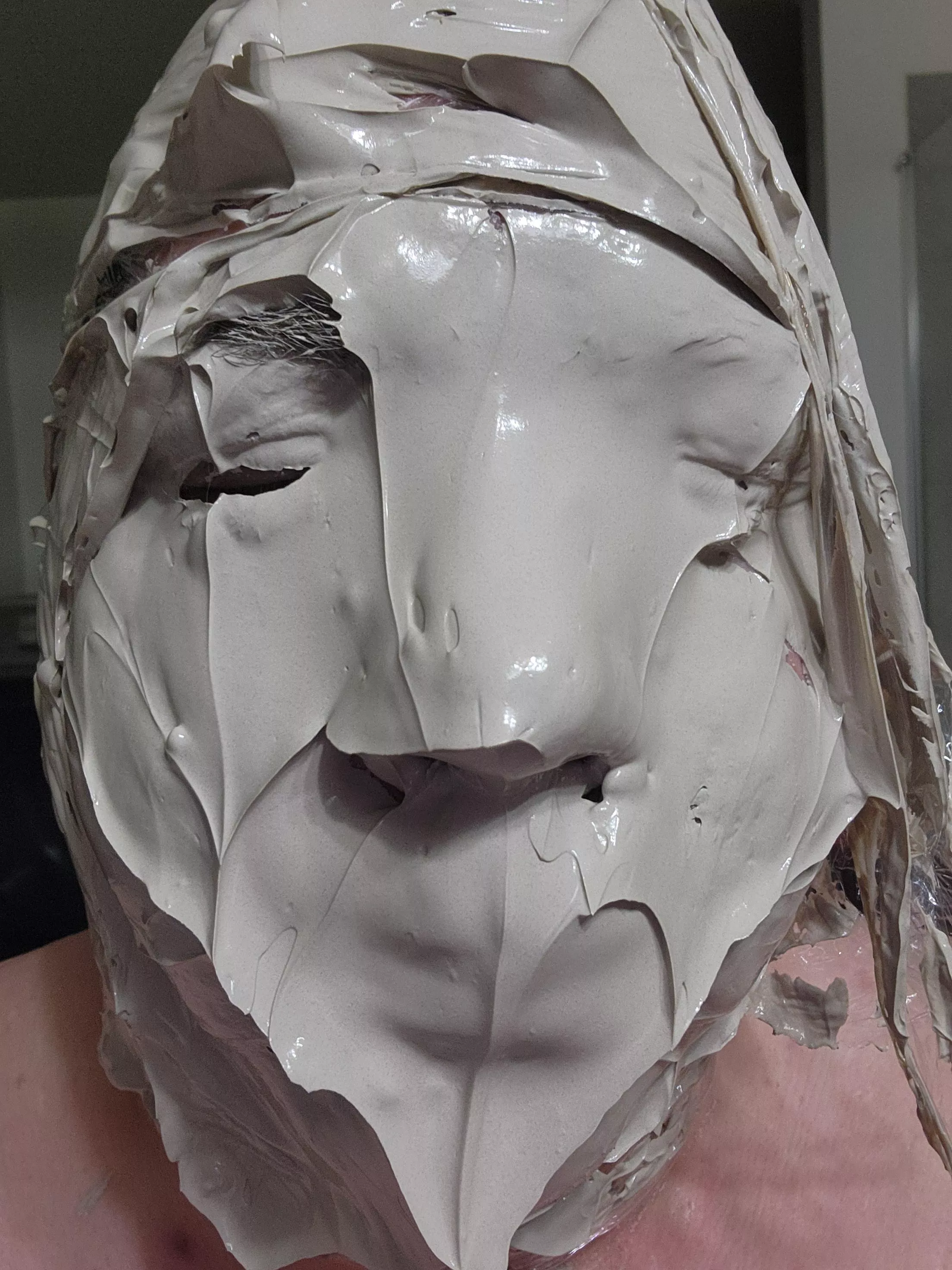 This is how you do a facial properly...right?