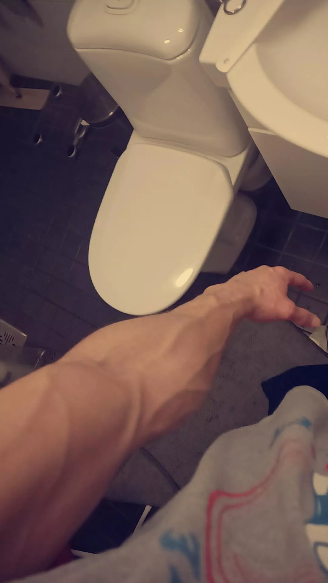 This is what my forearm looks like after chok.. I mean training