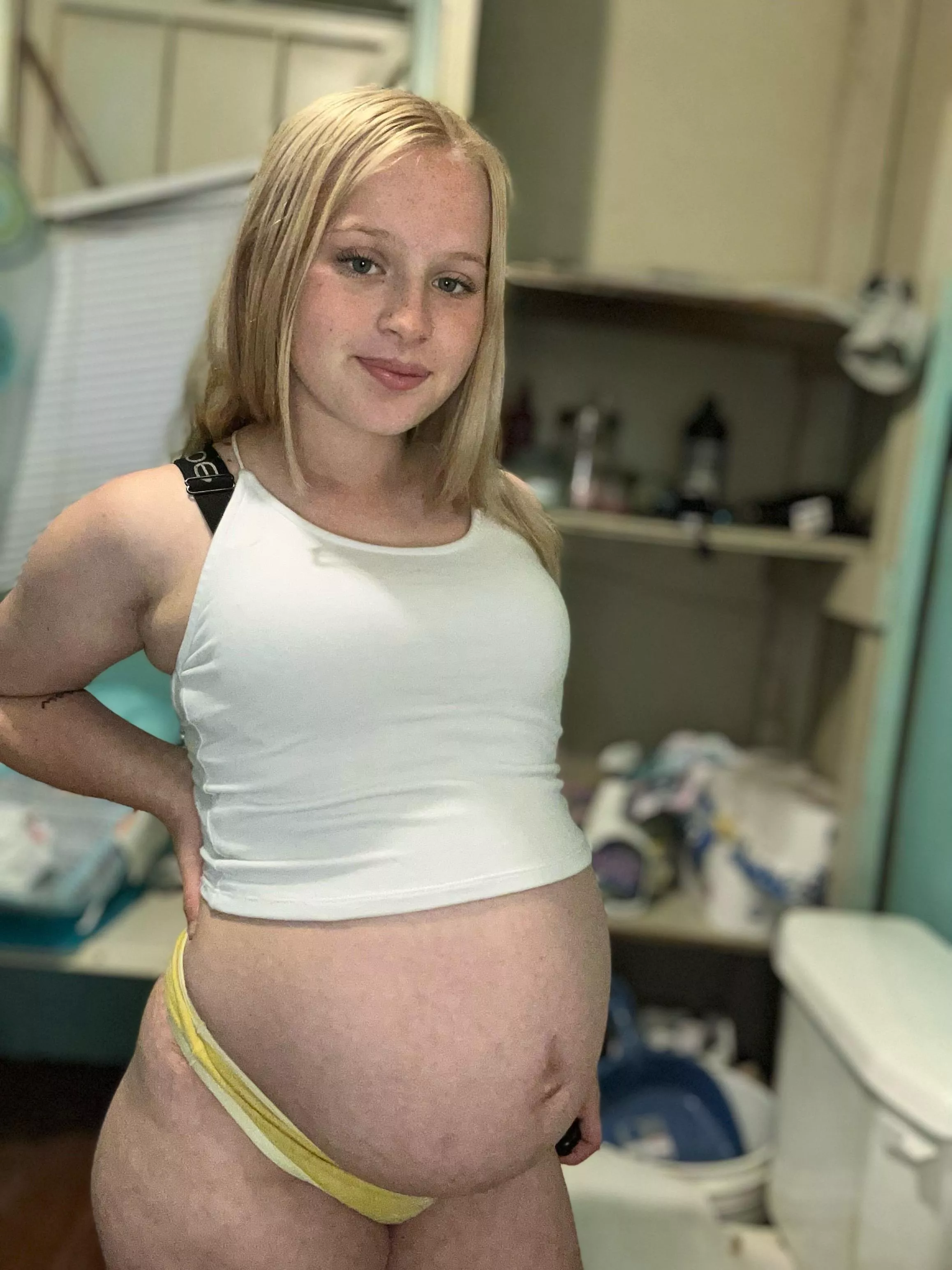 Do you think I'm hot with my big pregnant belly