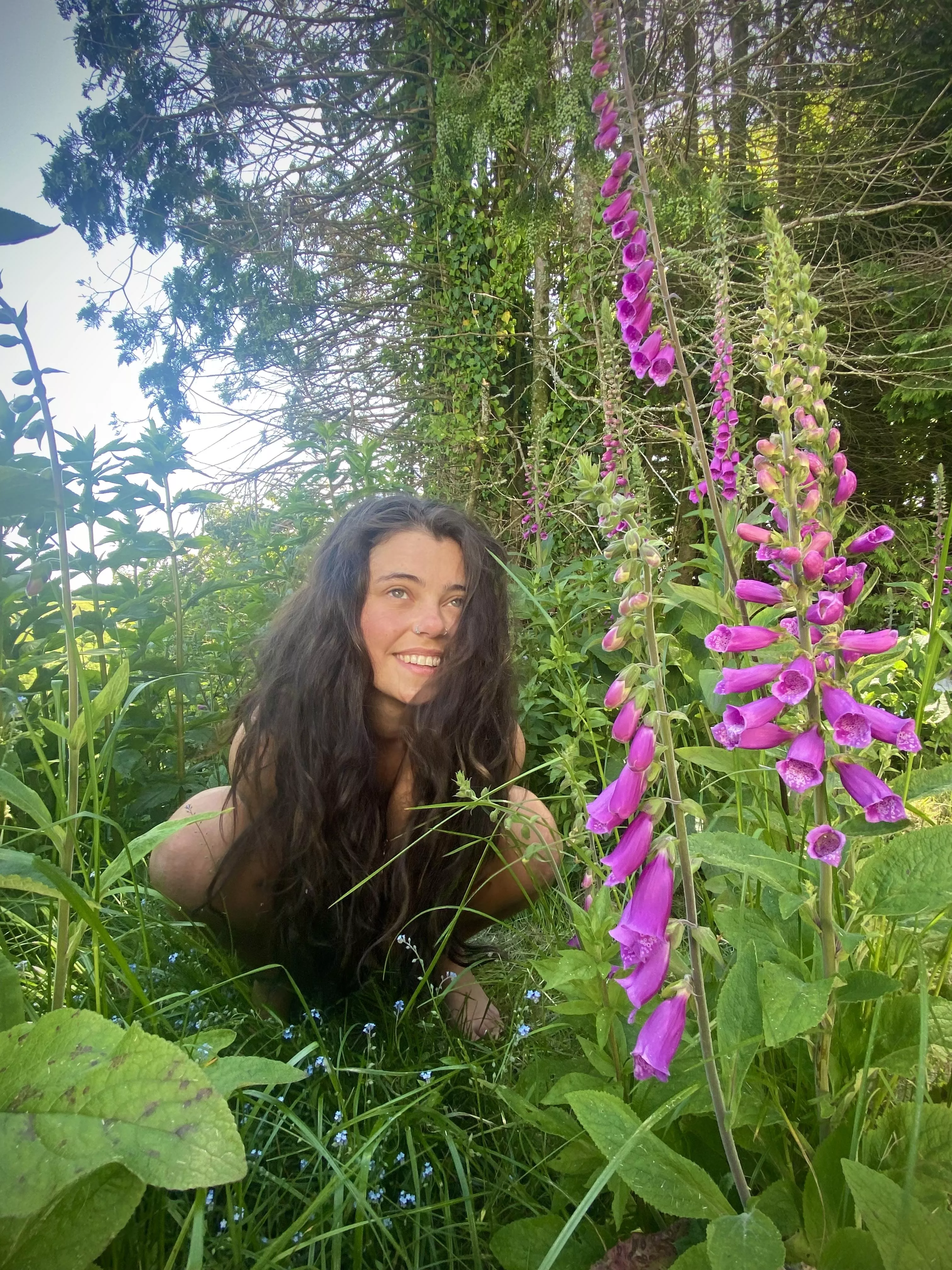 I love being naked in my Welsh garden <3