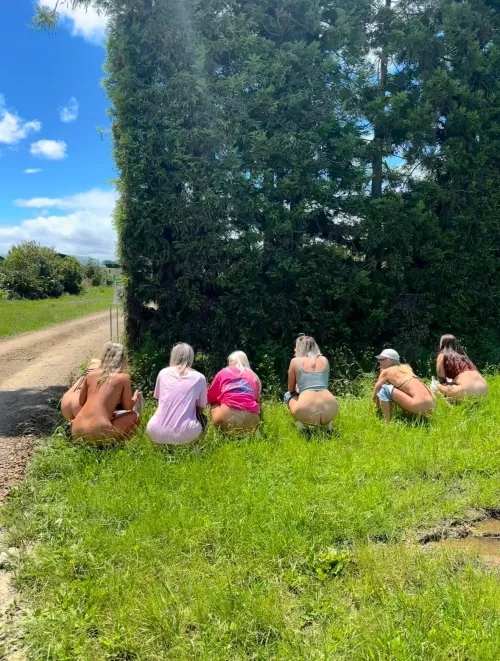 festi road trip pit stop 🤪🩷