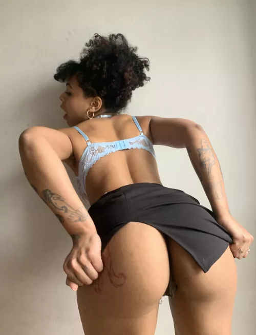 Grew an ass, can't wear a skirt