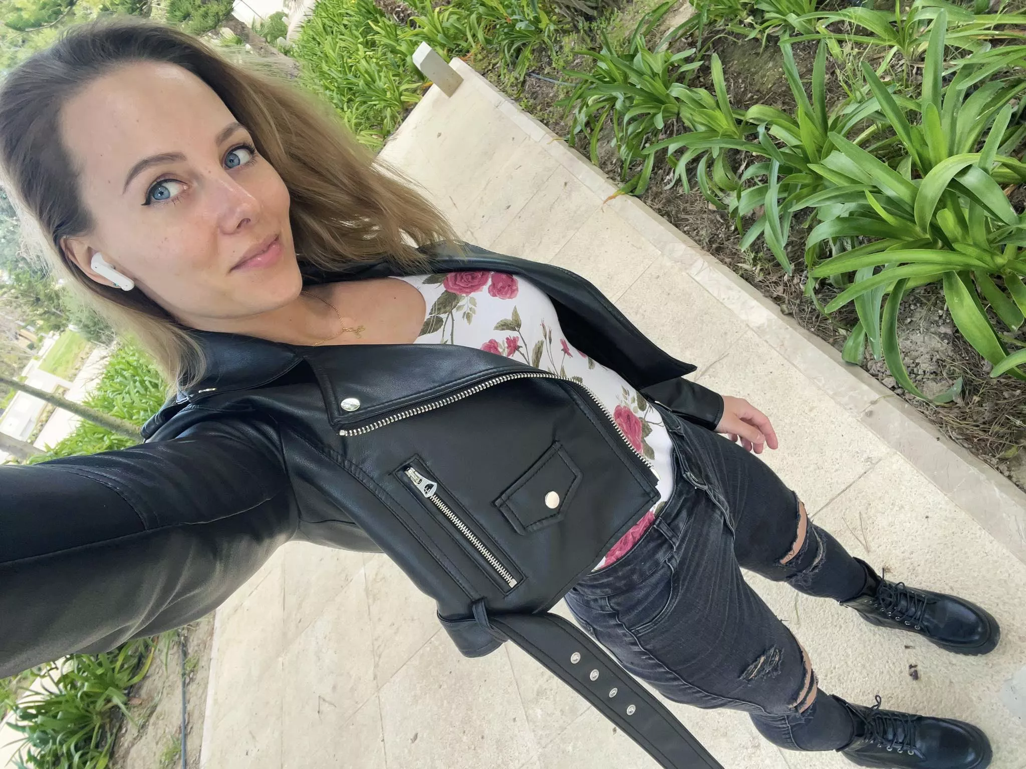 Happy weekend, folks 😋