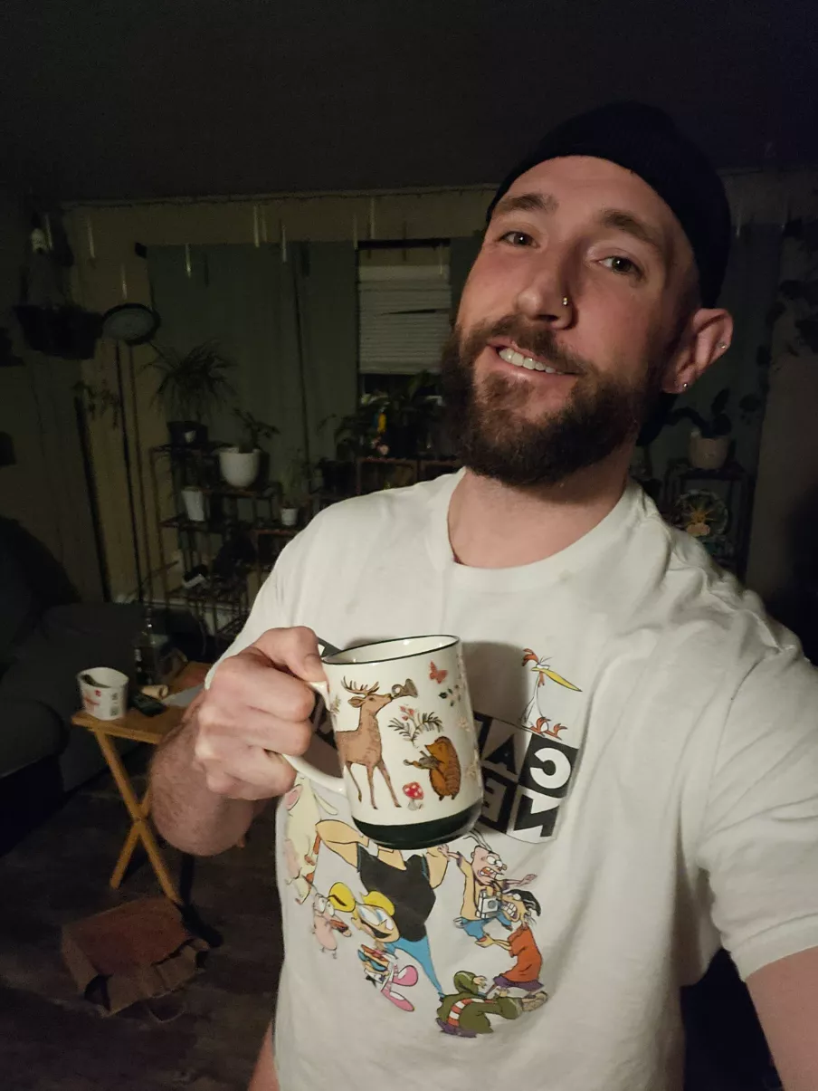 Here's to the weekend! Sending you all the good vibes for a great rest! You deserve it!