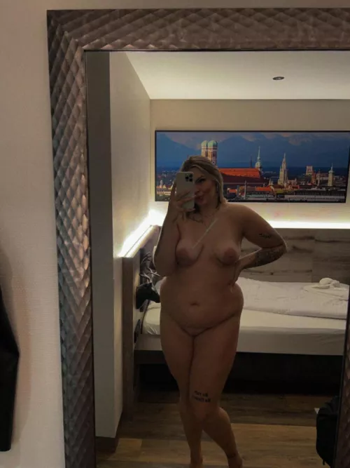 i heard you love them thick and blond