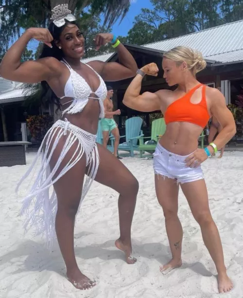 Lash Legend vs Ivy Nile. All that time in the gym only to be completely dwarfed.