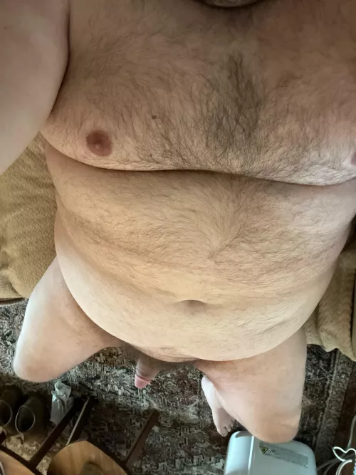 19 big chub looking for a chubby daddy or chaser to goon with (DM ME)