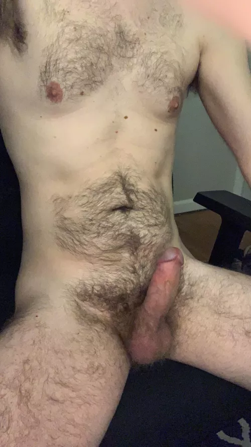 [34] any younger guys want to trade pics and jerk?