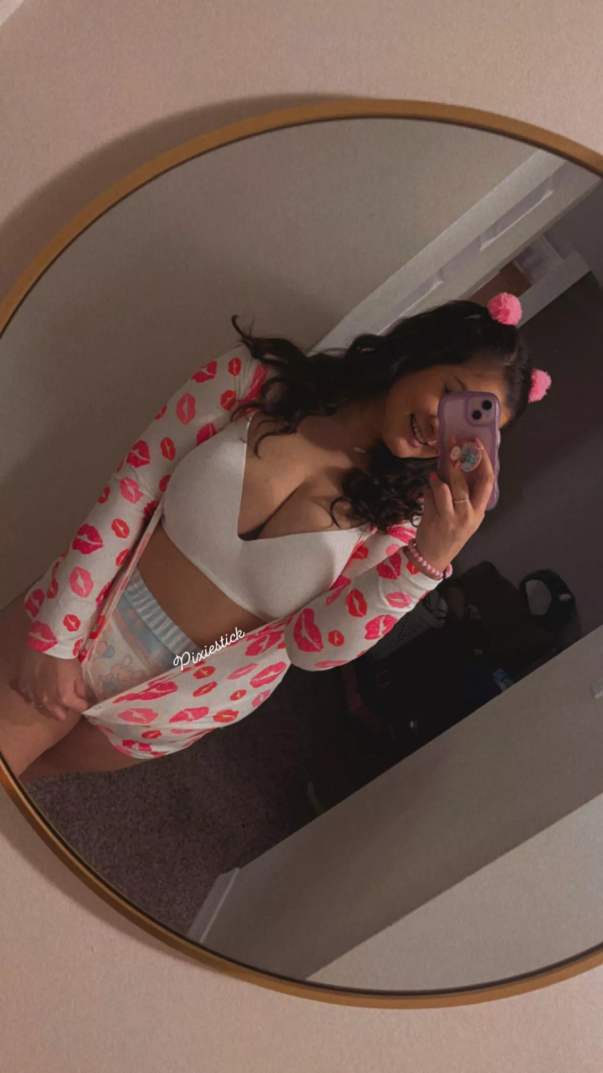 Diapers & chill w/me? 💕