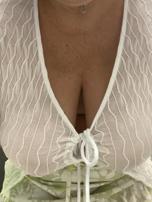 Honey, could you pass me the remote? Don’t worry, I’ll just lean over and get it.