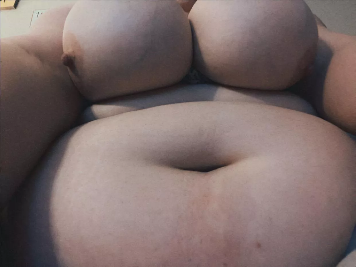 This belly just looks so good stuffed 😍😍😍