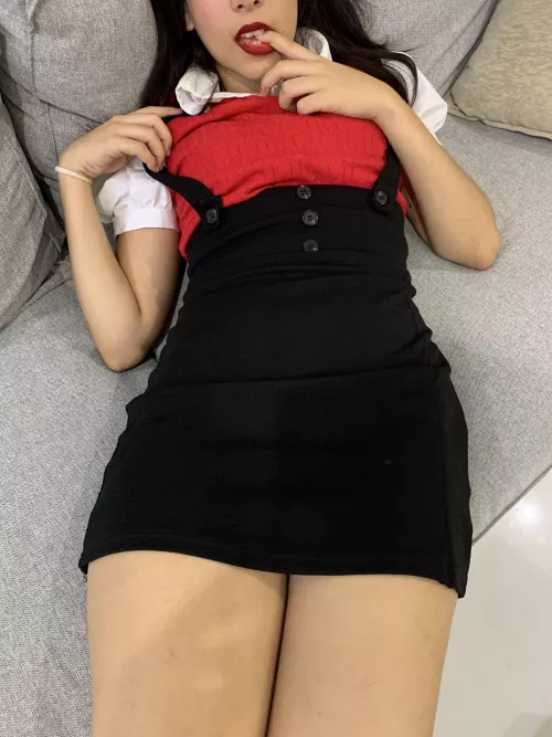 Would you get hard for me if you saw me like this in the office?