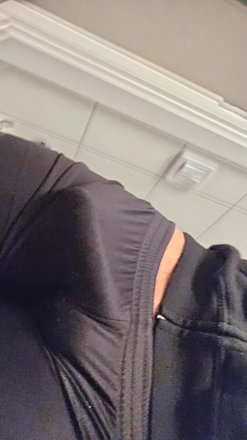 You see me like this by the pool, what's your next move?