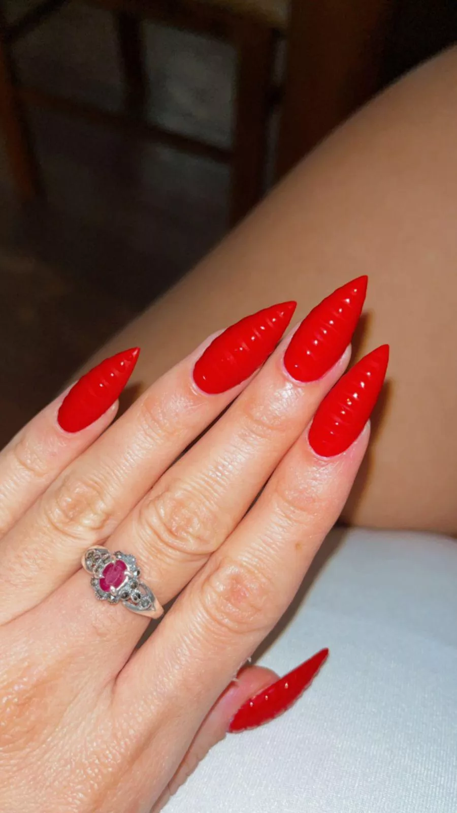 your goddess loves texture in her nails, do u?