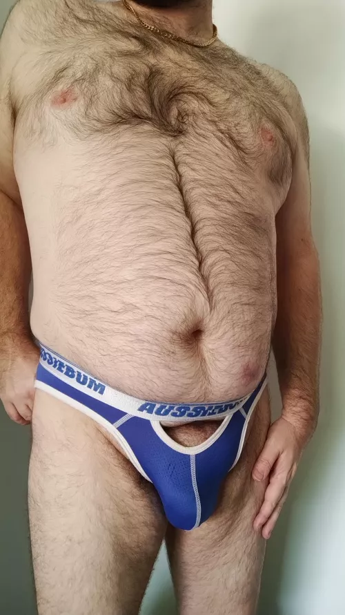 (42) Anyone want to chat? DMs open