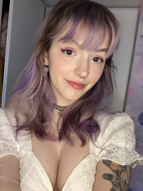 (F) Wanted to show off how cute this lil top is!