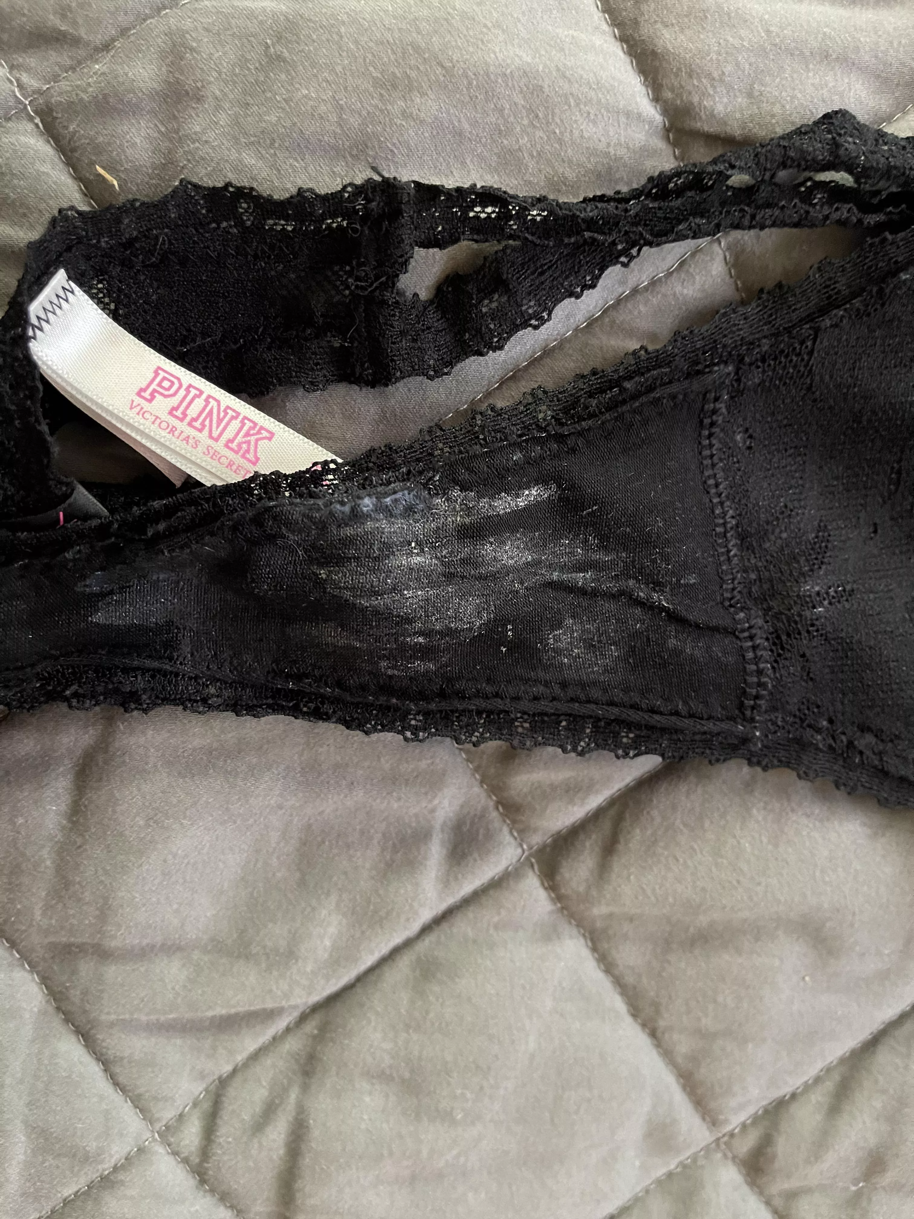 Got horny in the gym and creamed my panties