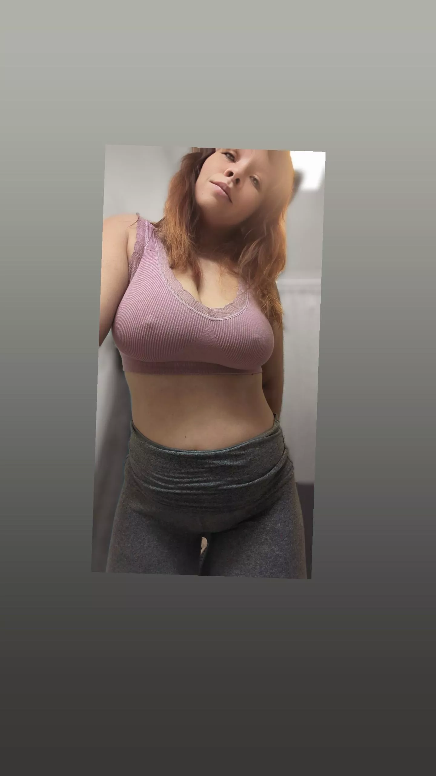 Hope everyone is having a great Saturday!(F)