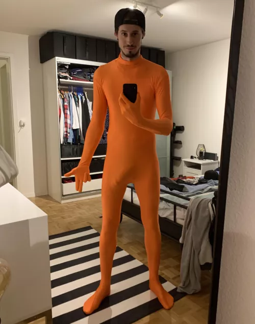 I wore this to my friends costume party and she seemed very happy with it!