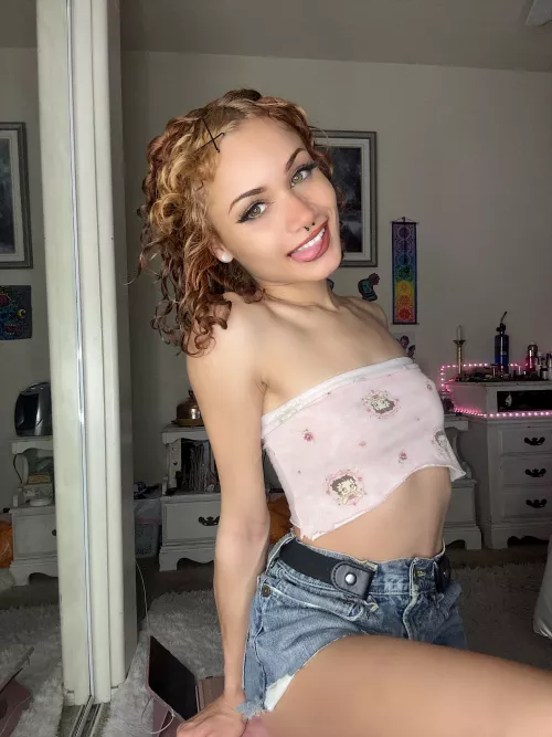 so tiny and tight! f22 petite 5’1