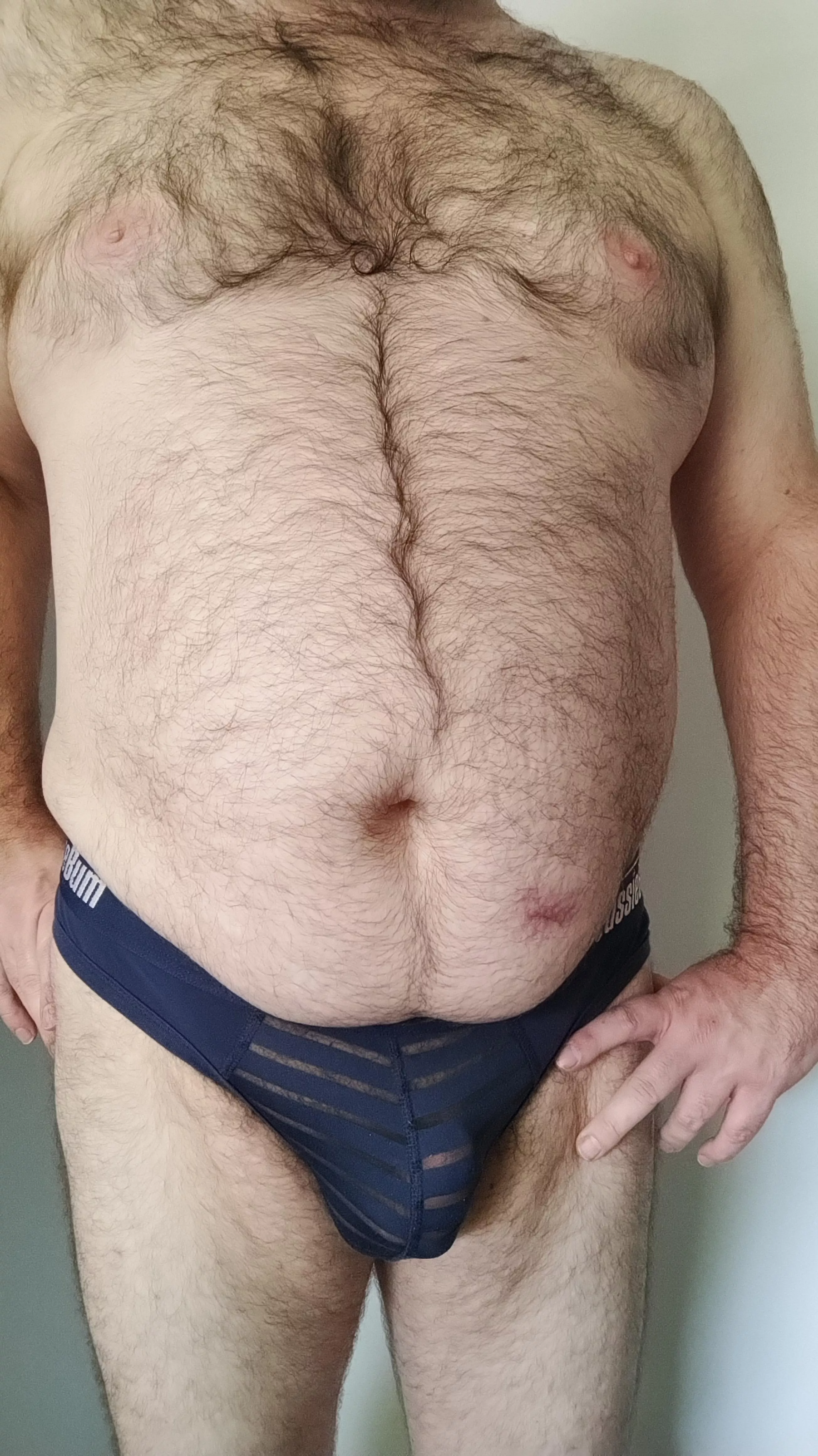 (42) Feeling kinda hot and bothered. DMs open.