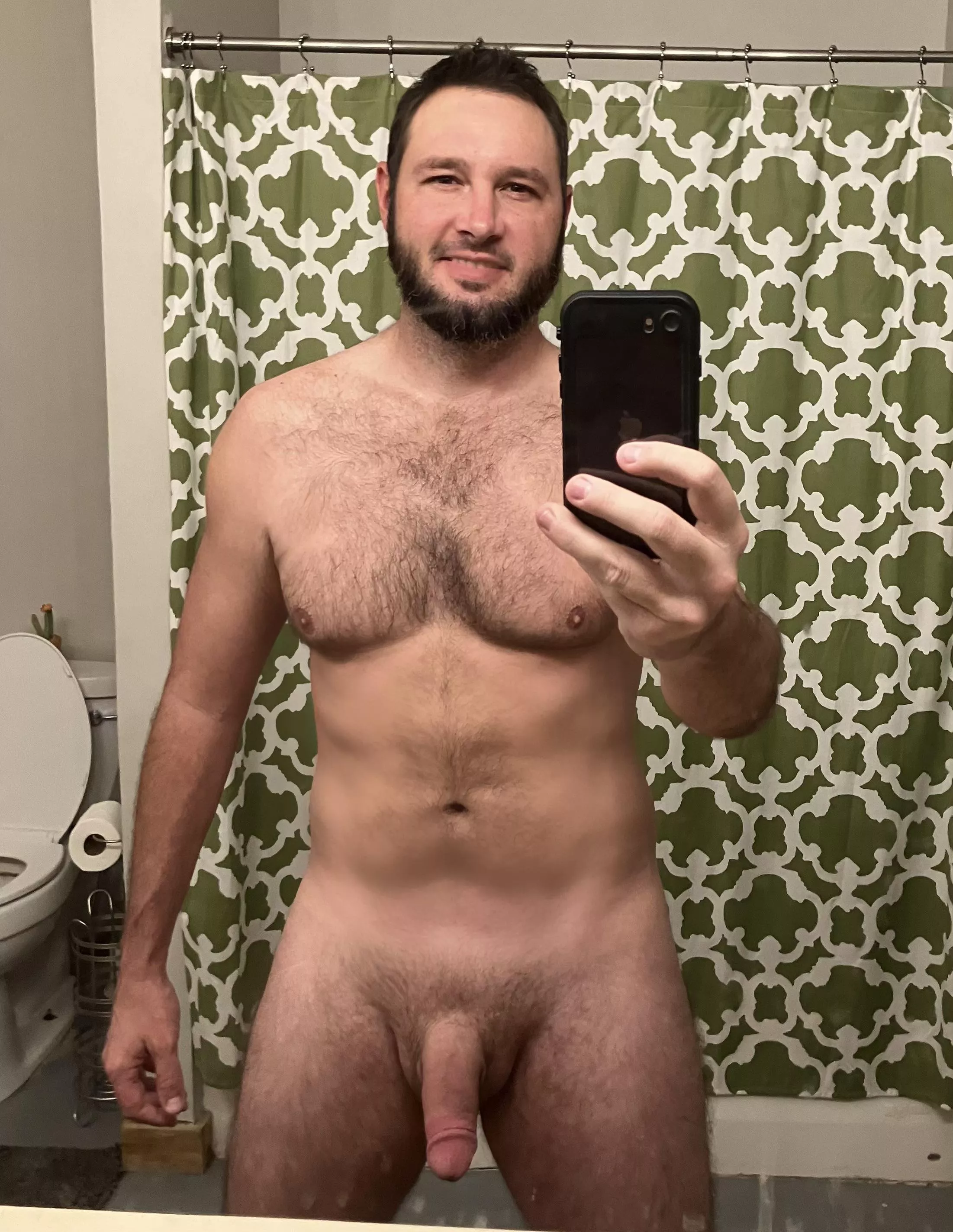 Does anyone actually like mid 30s divorced dads like me?