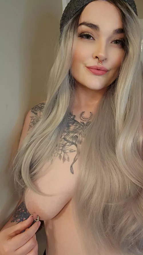 I can be your little play thing..