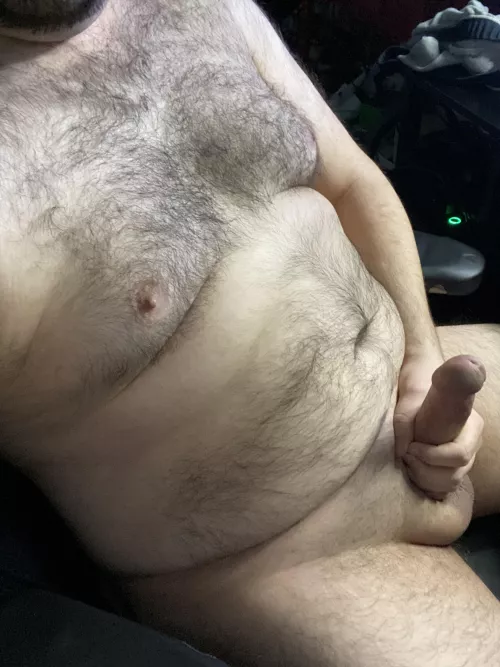 I’m a very needy guy. And I need you to make me cum 🥵