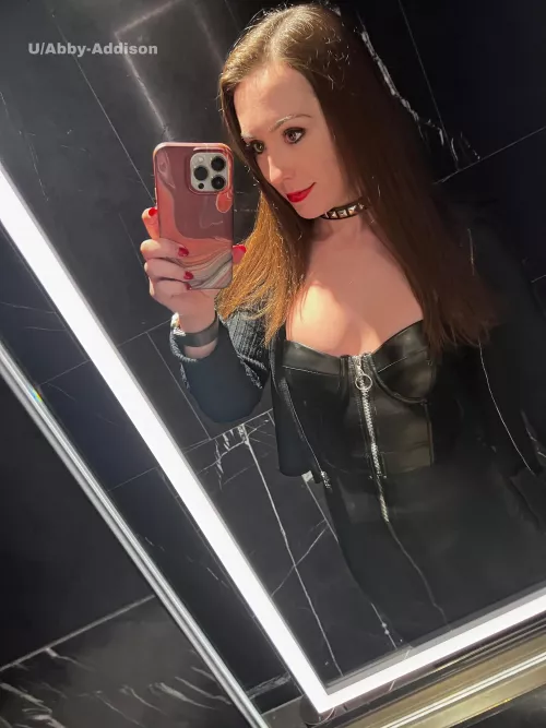 Selfie on date night 🥰 [F]