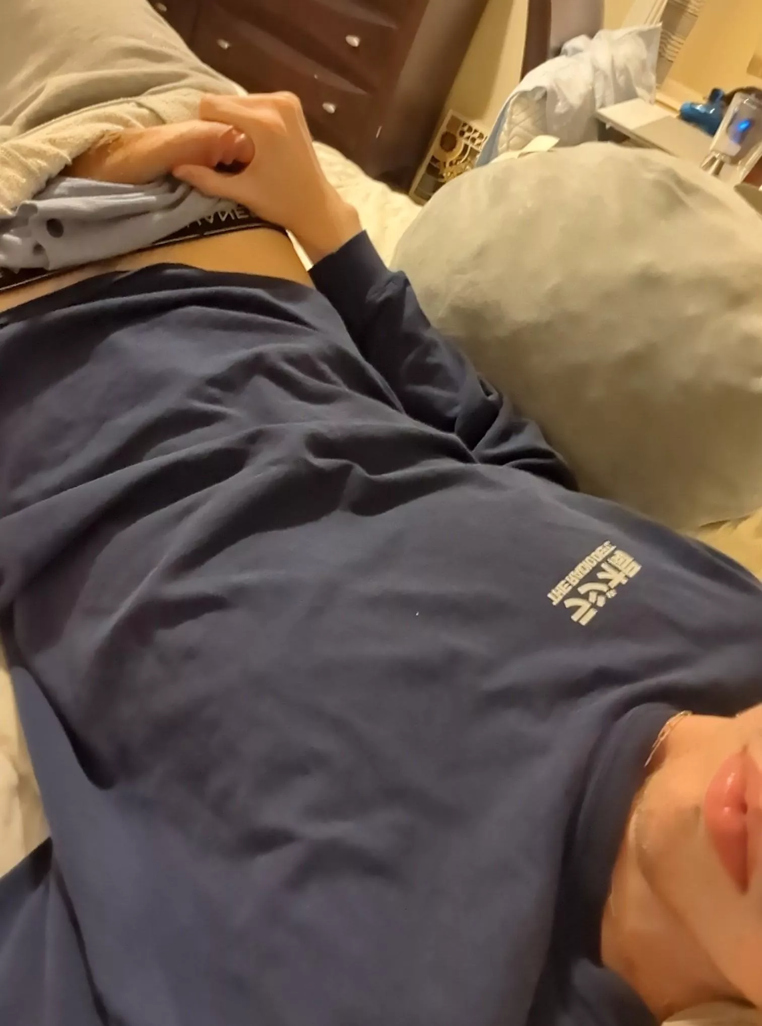 vvx_jil bored high curious hmu