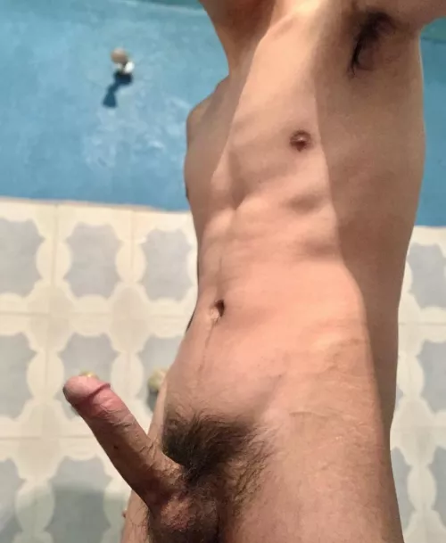 [19] years old am I sexy to you?🥵😈