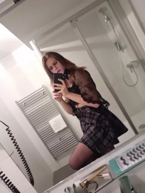 All dolled up 🥰 My date is waiting for me in the bedroom 😈