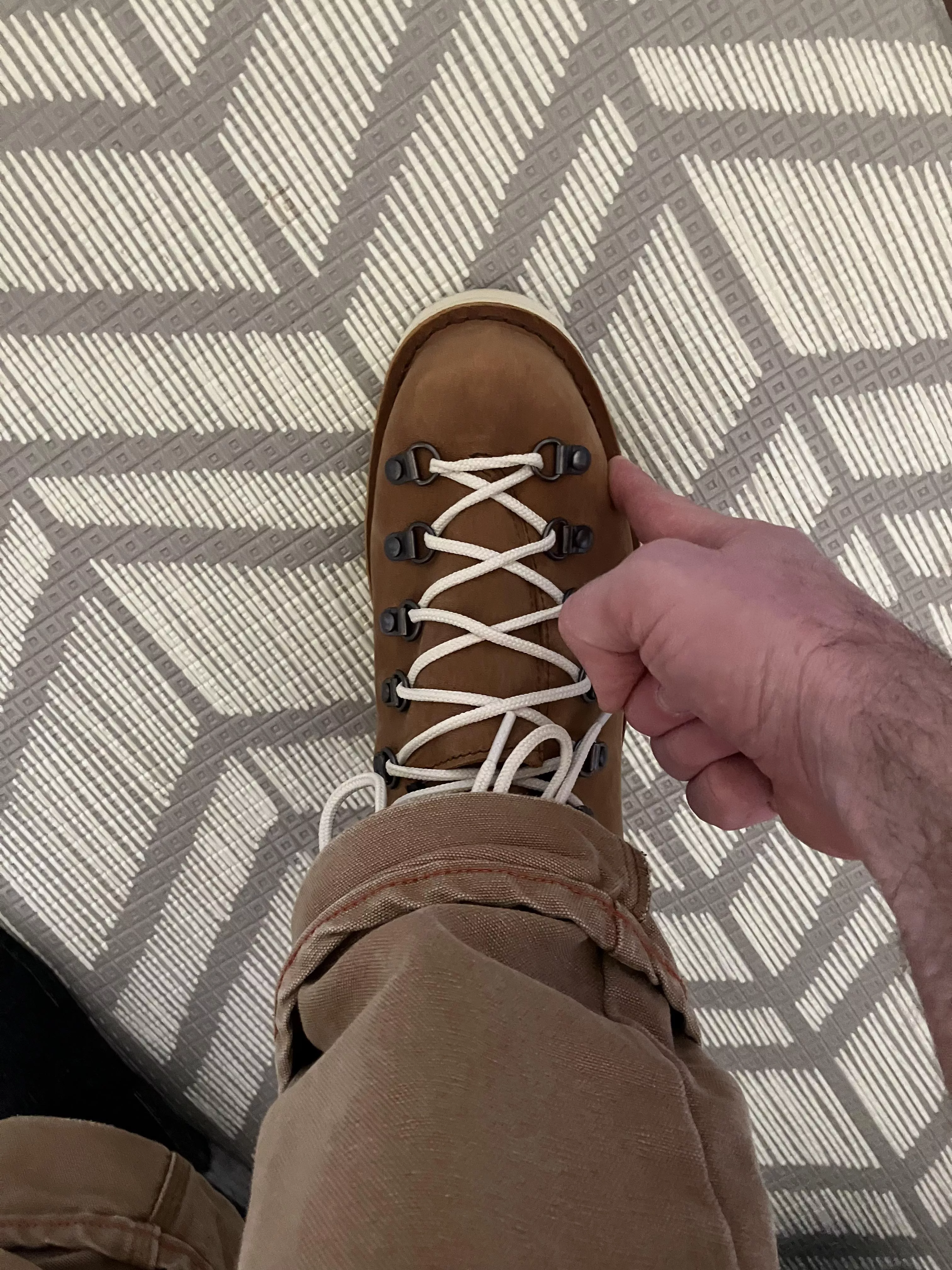 Danner mountain light fit