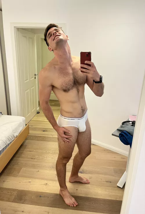 Got somer new undies💃