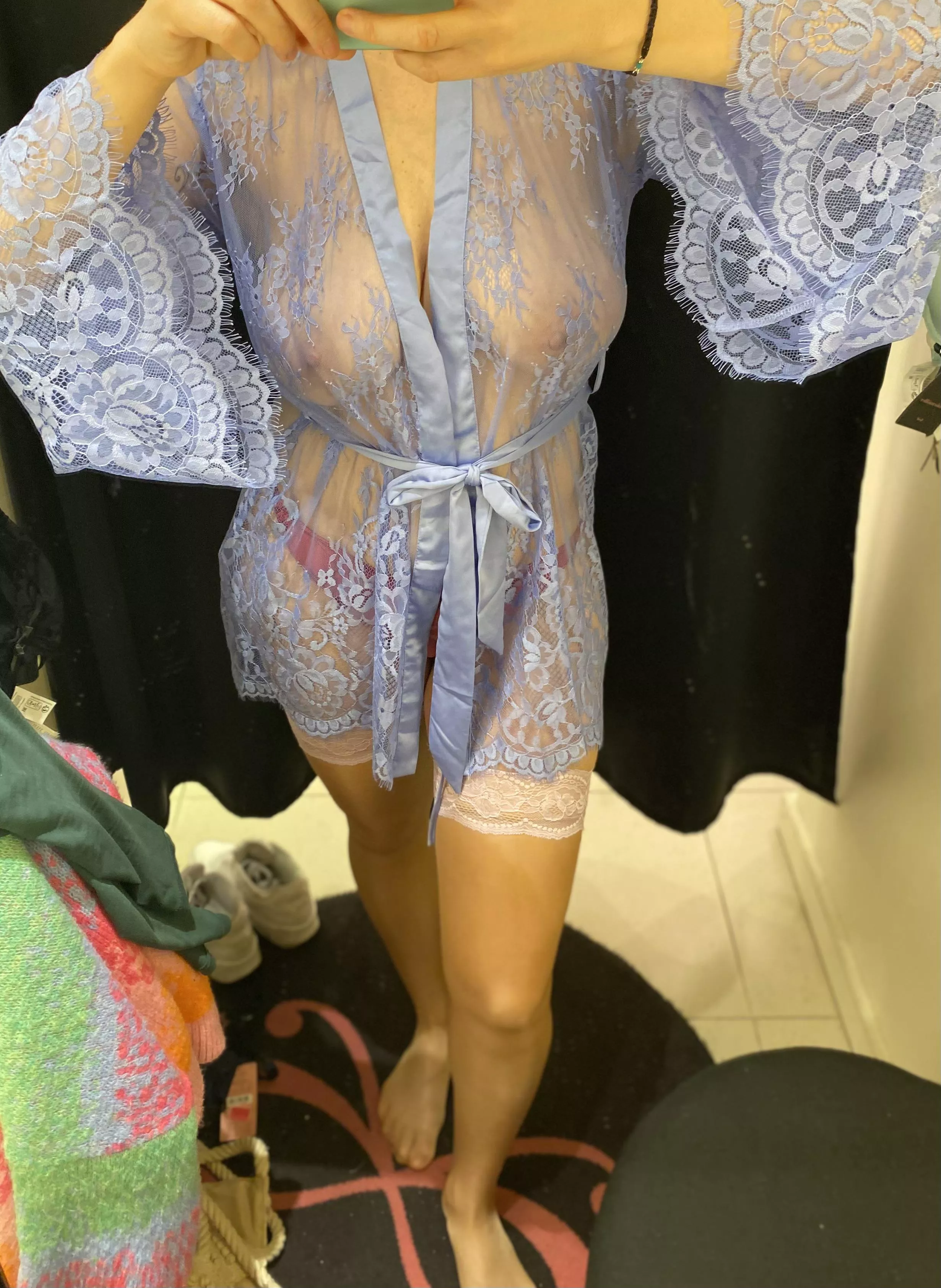 How about that for a romantic weekend (f31)