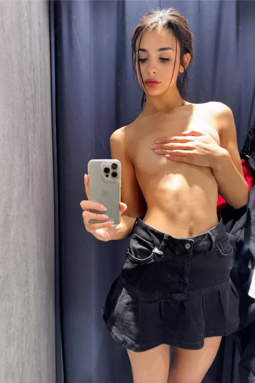 I feel horny after I drunk champagne