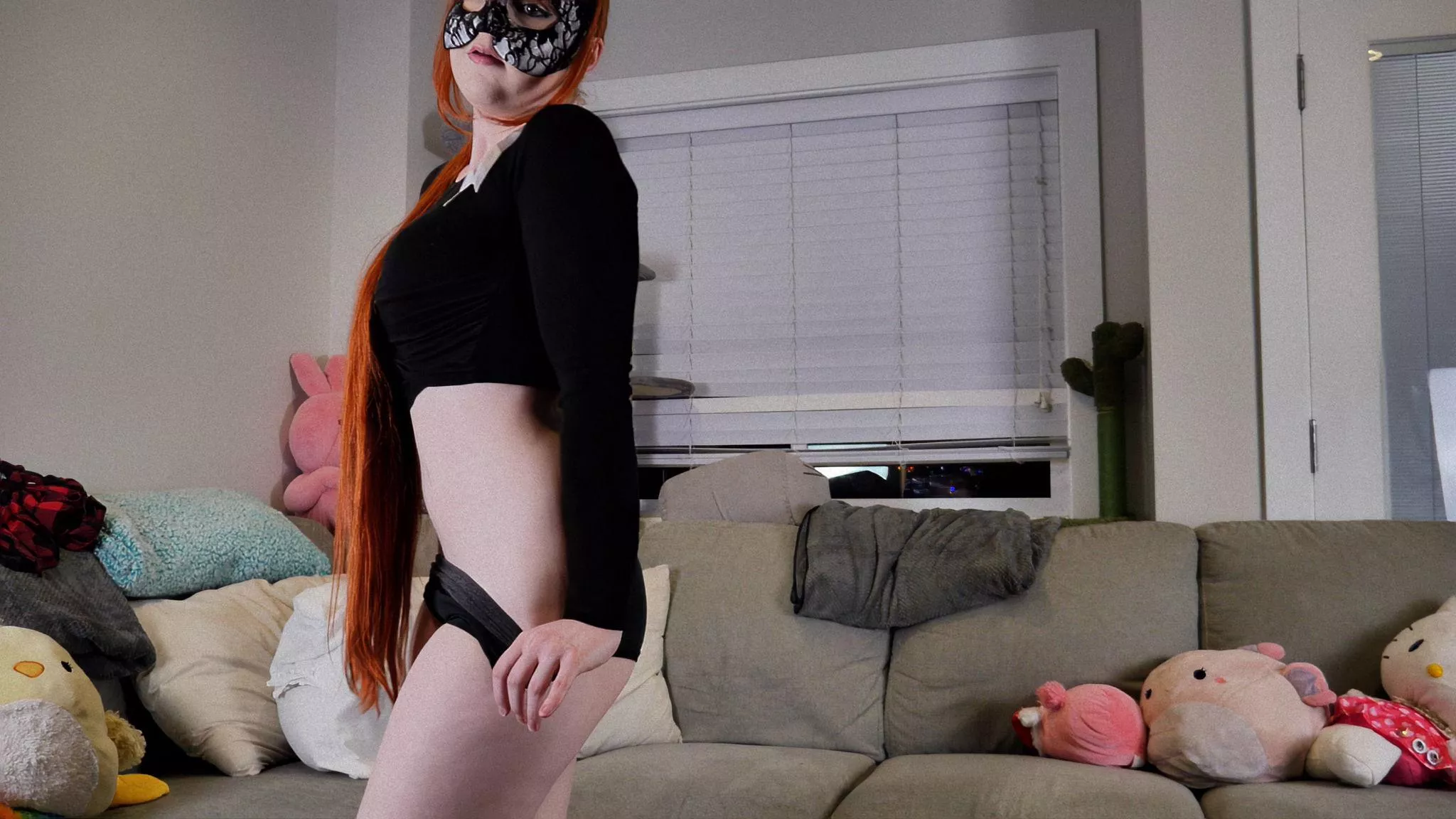 Lingerie & mask: get seduced, mood-set.