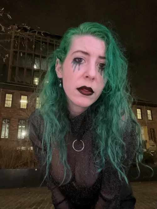 Mascara running for Vday