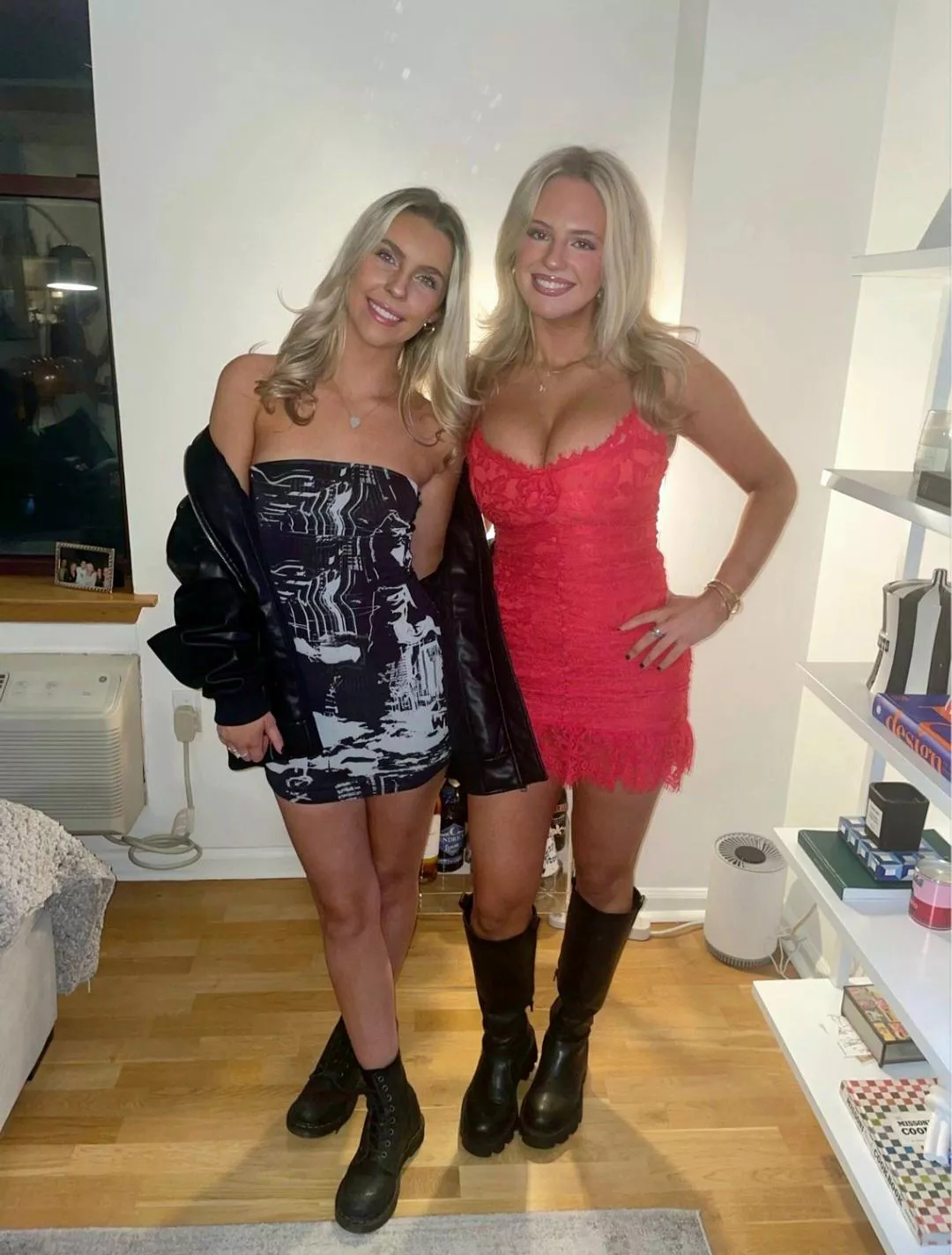 Two college friends💯🔥