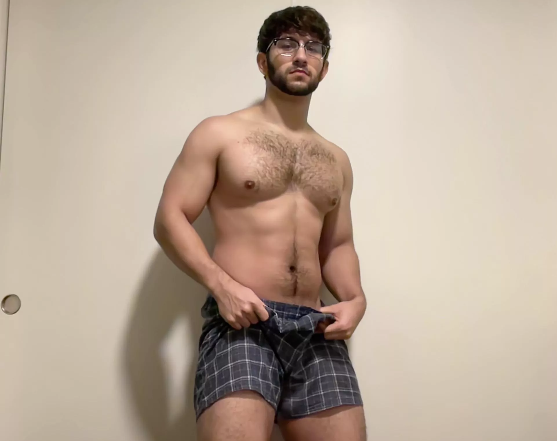 You into beefy nerds? (30)