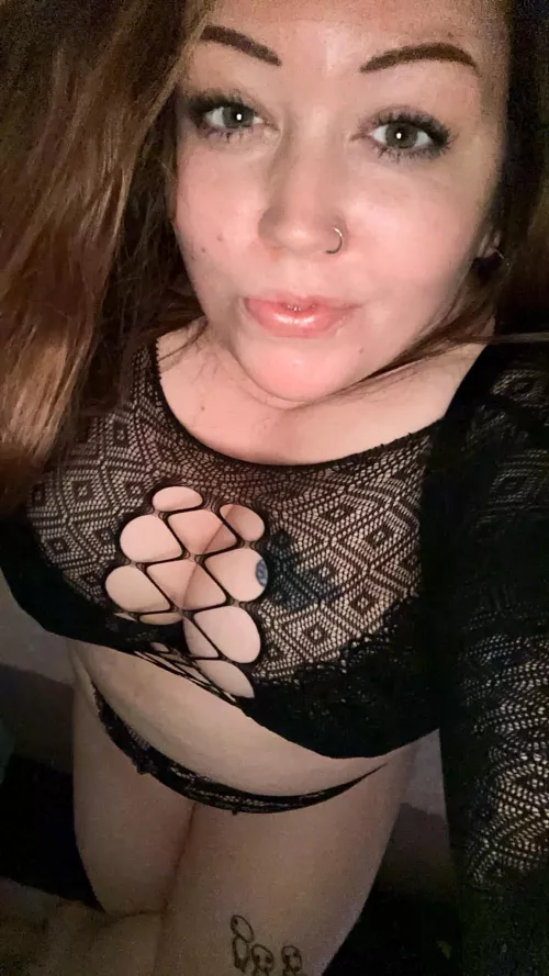 Are you cumming on my face or my tits