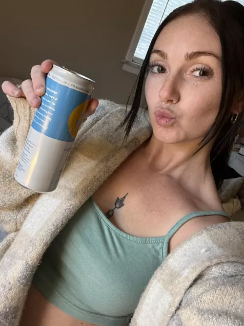 Come join my live on OF! It’s always fun ;)